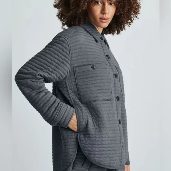 Everlane The Organic Cotton Quilted Shirt Jacket in Gray - Picture 2 of 8